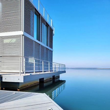 Schwimmendes Ferienhaus Silent Elsterheide Luaran gambar